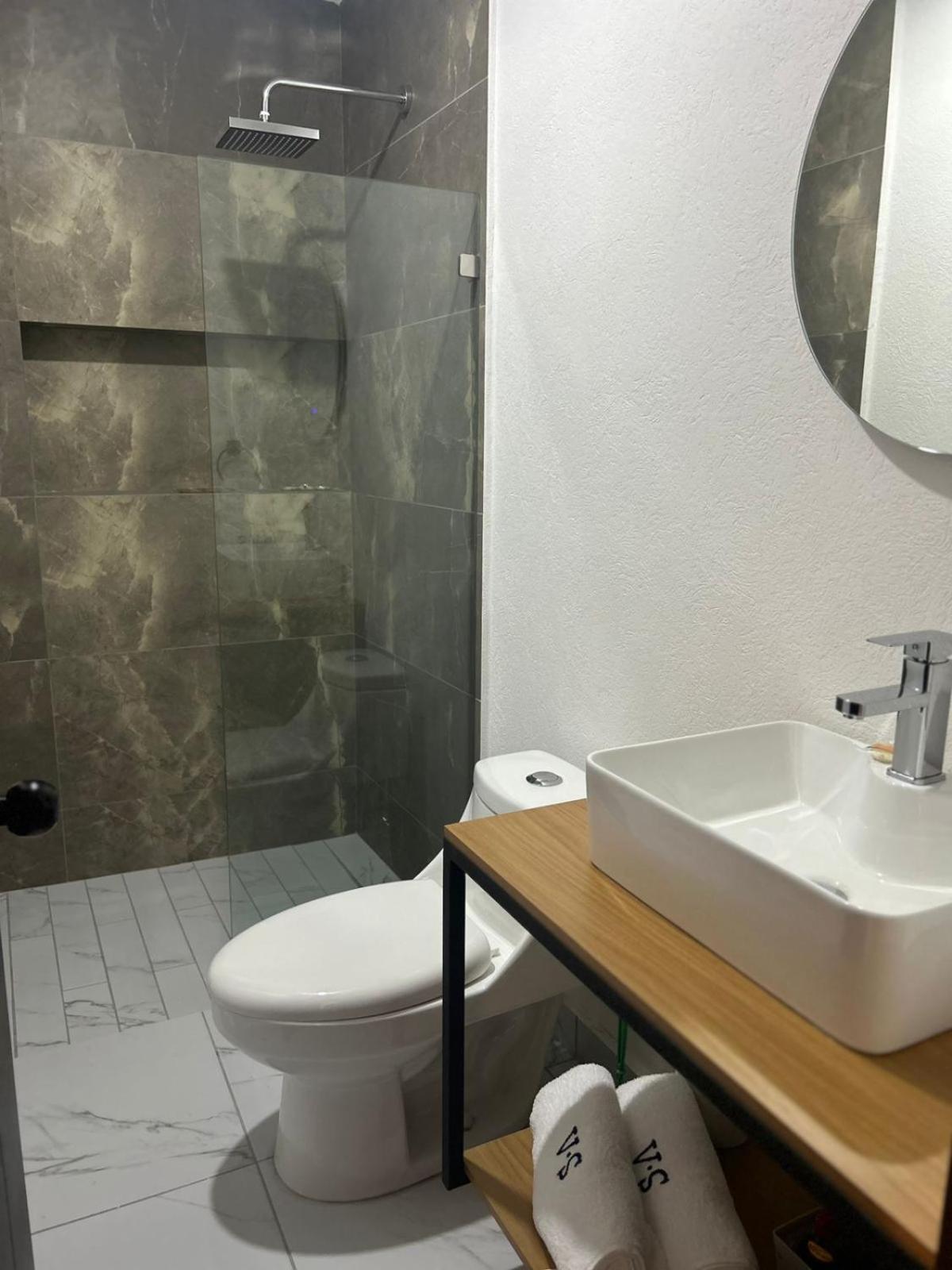 Vidrio Suites Col Americana Guadalajara Zewnętrze zdjęcie